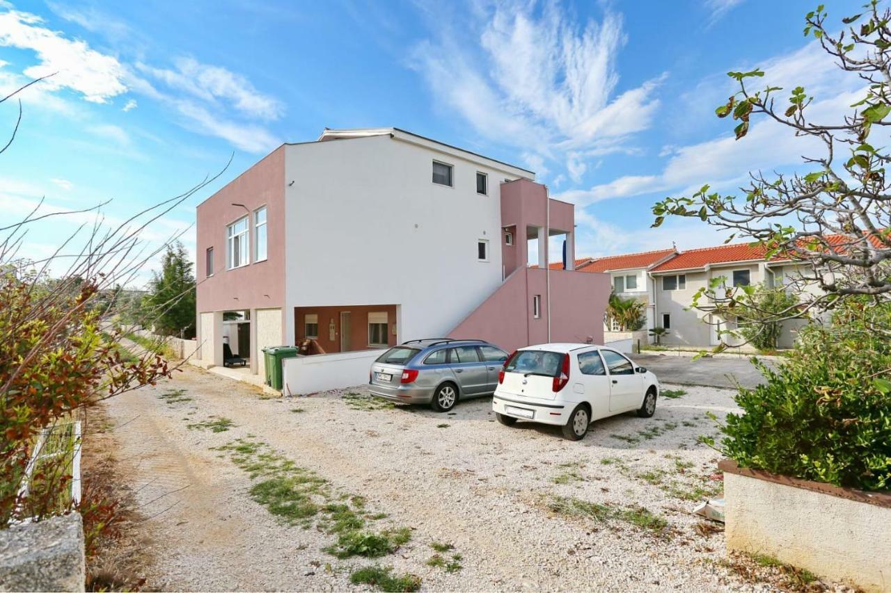Malu Vir Daire Dış mekan fotoğraf