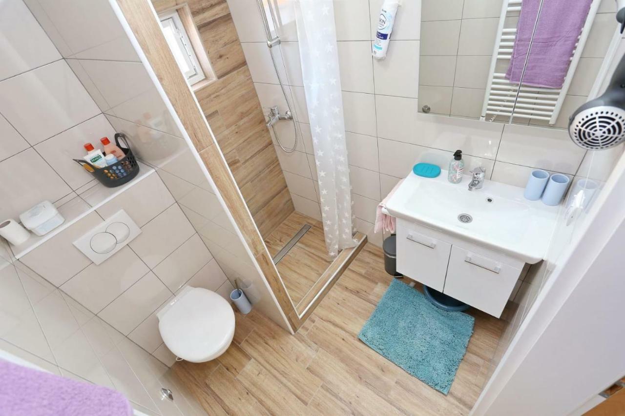 Malu Vir Daire Dış mekan fotoğraf
