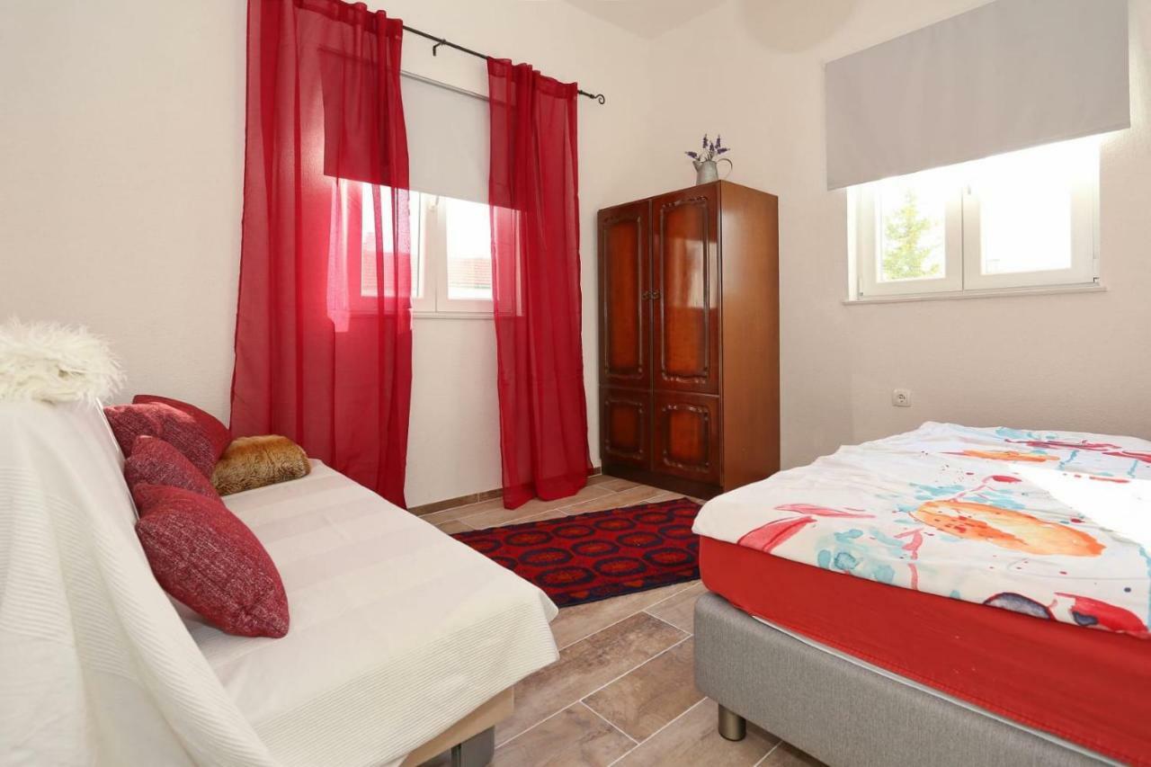 Malu Vir Daire Dış mekan fotoğraf